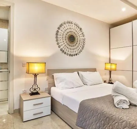 Lux Duplex Maisonette Apartment